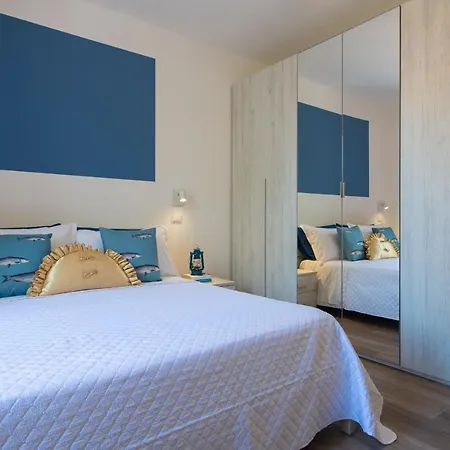 Apartman Nida 18 *